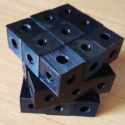 Adaptable Rubiks Cube