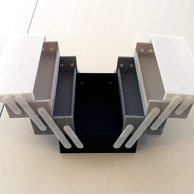 Foldable tool box