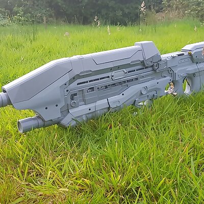 Halo MA5B rifle prop