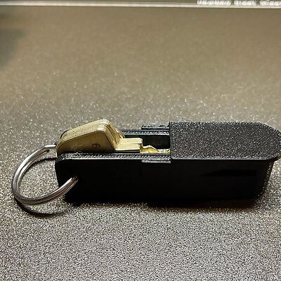Key holder for 3 keys