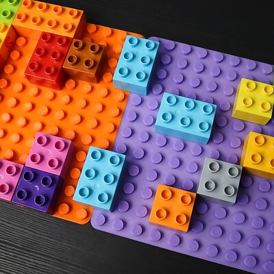 Lego Duplo build plate customizable