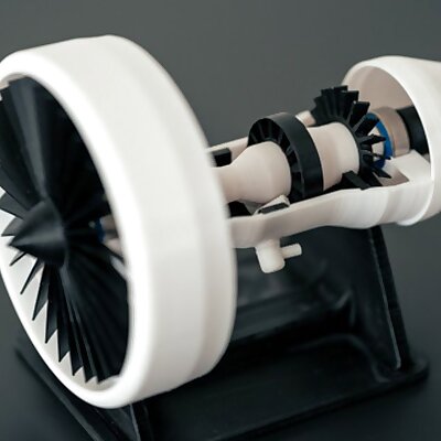 Jet Engine  working compressed air turbofan by rndmframesprinting