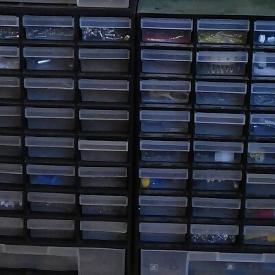 Small parts storage drawer divider