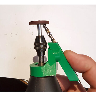 Drill bit sharpener with true relief angle V2