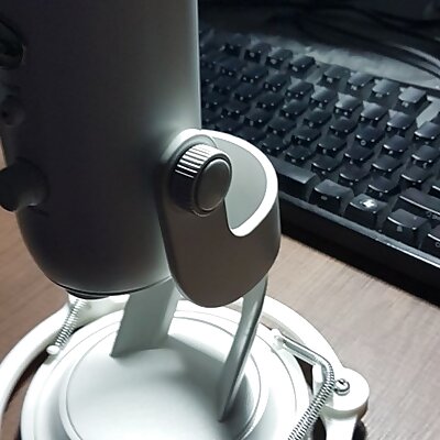 Microphone antishock stand