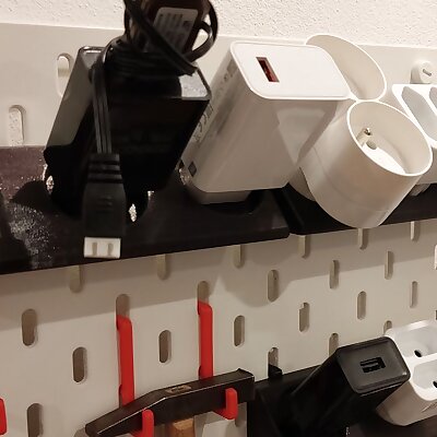 IKEA SKADIS EU plug socket holder  držák na přístroje do elektrické zásuvky