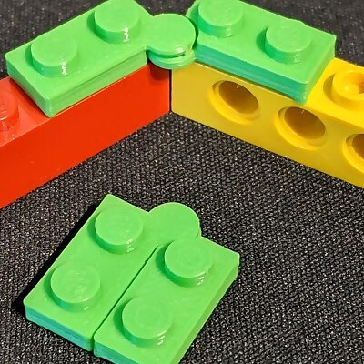 Lego compatible Hinge Plate 2x2 prints in place!