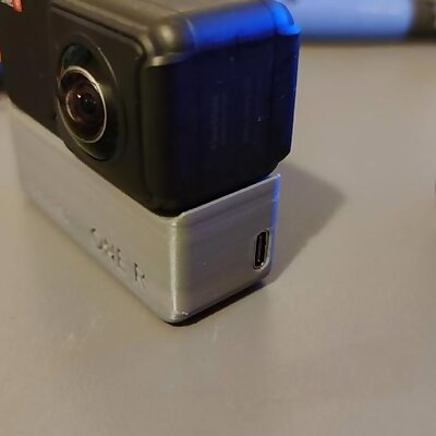 Insta 360 ONE R boosted battery DIY