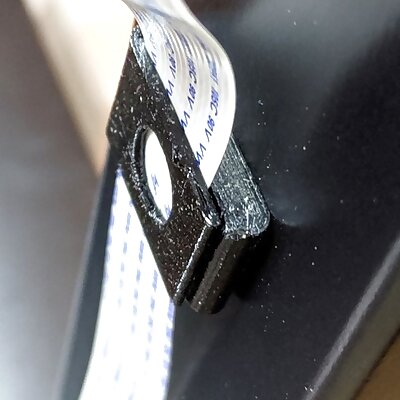 OpenSCAD Customizable Ribbon Cable Clip