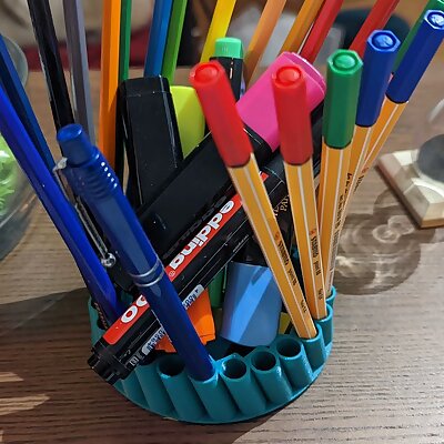 Holder for Stabilo fineliners and other things