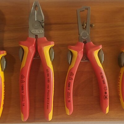 Customizable Knipex wall mount VDE