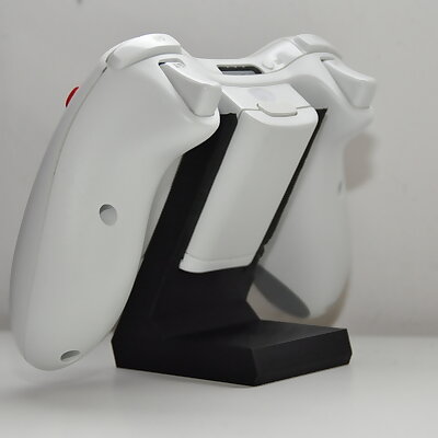 Xbox 360 controller stand