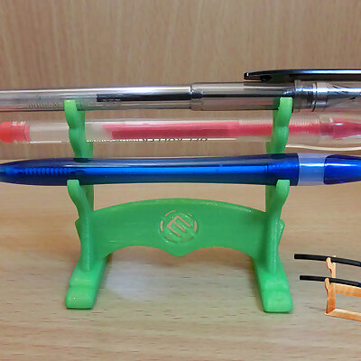 Japanese Samurai Design Pen Stand with MakerBot Logo