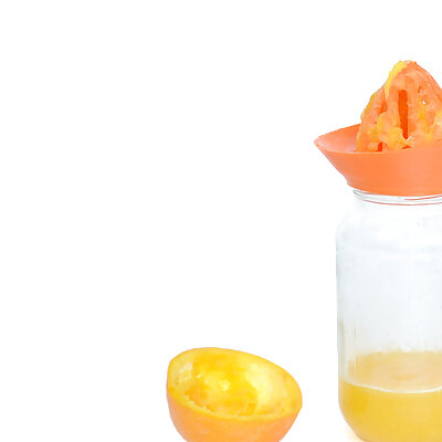 Orange juicer by Samuel Bernier Project RE