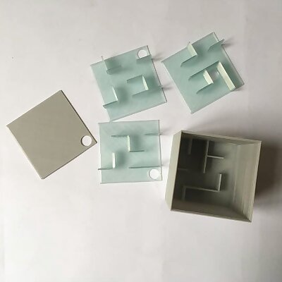 3D Maze Puzzle White