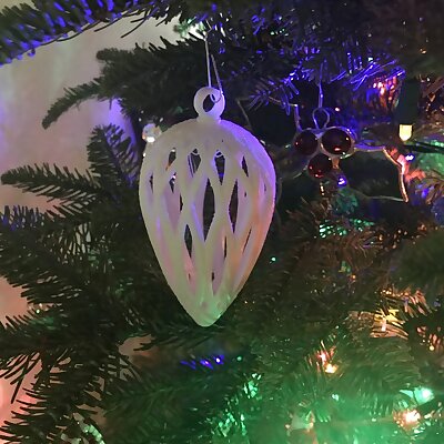 Lattice Teardrop Christmas Tree Ornament