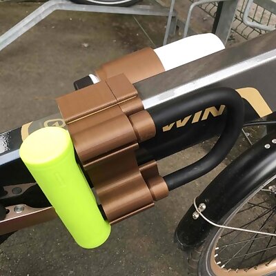 BTwin Hoptown 500 Lock and Bottle holder