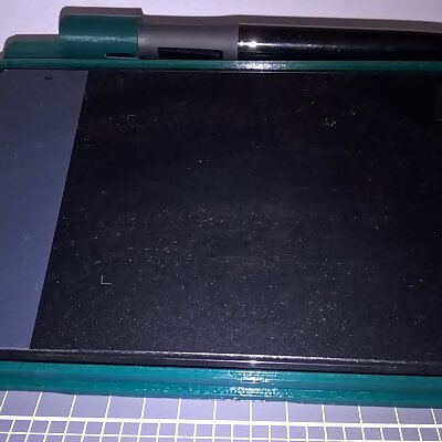 Huion H420420 Tablet Stand and Pen Cap