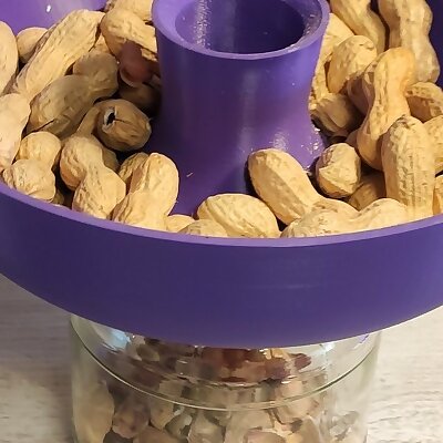 Bowl for inshell peanuts  Schüssel für Erdnüsse in der Schale