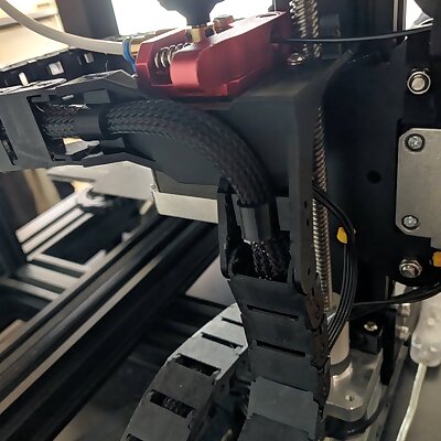 Improved Cable Chain Angle Mount Ender 3 Pro V1