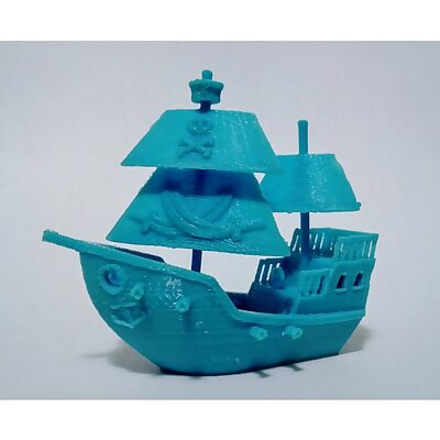 Shiver Me Timbers Benchy with Adjustable Sails