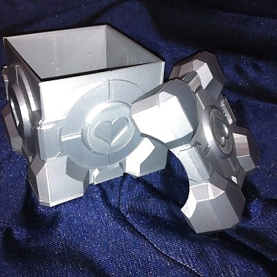 Companion Cube Gift box