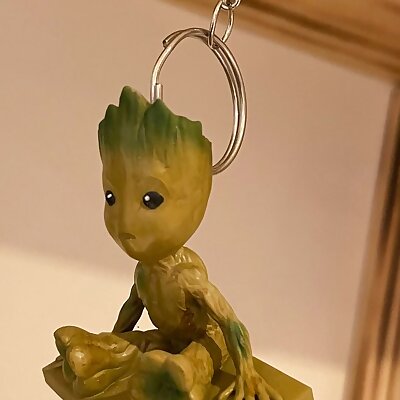Baby groot keychain with base