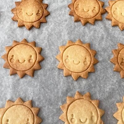 Happy sun cookie cutter