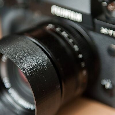 Reversible lens hood for Fuji 35mm F14