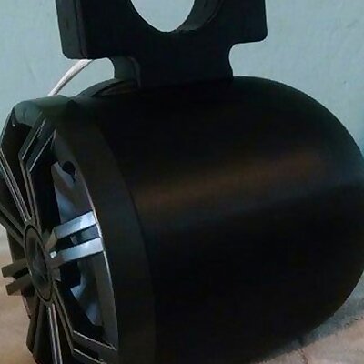 65 0r 675 Speaker Enclosure Can Roll Bar or Wake Tower