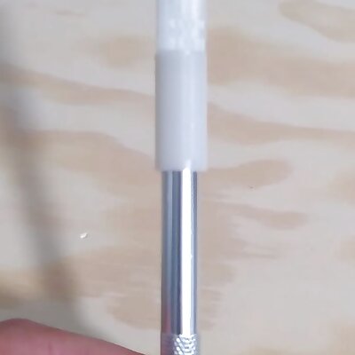 Blade protector for cutting tool