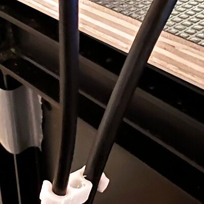 Cableclip Kabelclip z B USB 4mm Kabel mit Fusion360 Modell