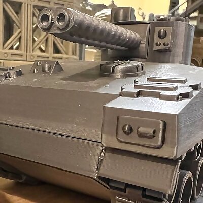 Tank Demolior Class Heavy  Deathhead II  Model Science Fiction