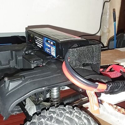 TRX4 Front battery mount