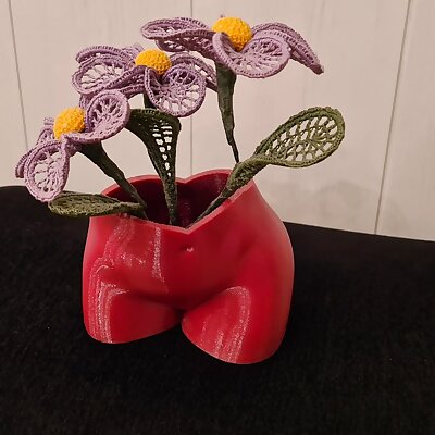 Valentines flower pot