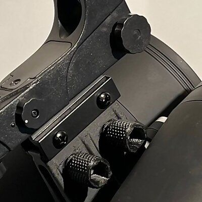 Red dot finder mount for Celestron 20x80 binoculars