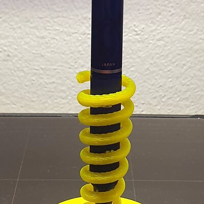 Spiral pen holder