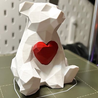 Bear with Heart  Low Poly