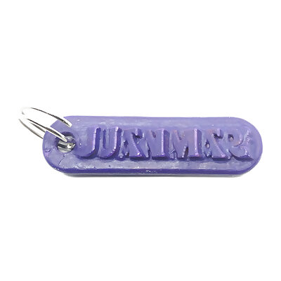 JUANMARI Personalized keychain embossed letters