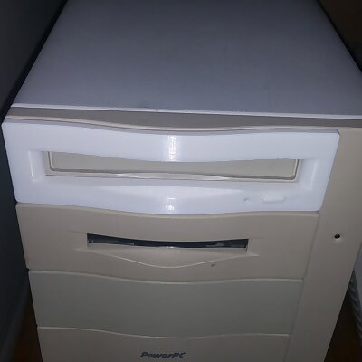 Bezels for Macintosh Quadra 800840av PowerMac 810085009500