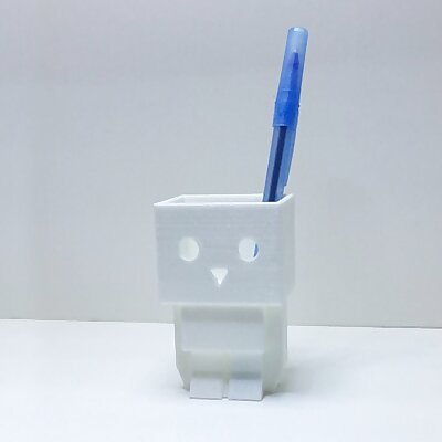 Tofubot pen stand  mini planter