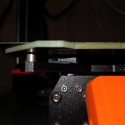 Fine adjustment for the heated bed of a Prusa i3 MK3