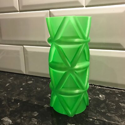 triangles on a curve vase