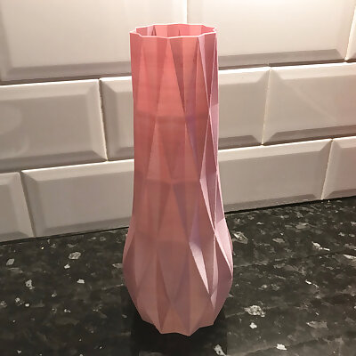 wide groove vase