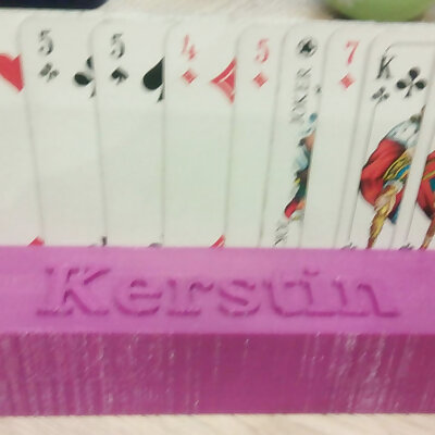 A Simple Playing Cards Holder