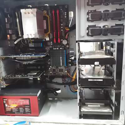 SUPPORT HARD DRIVE FOR CASE