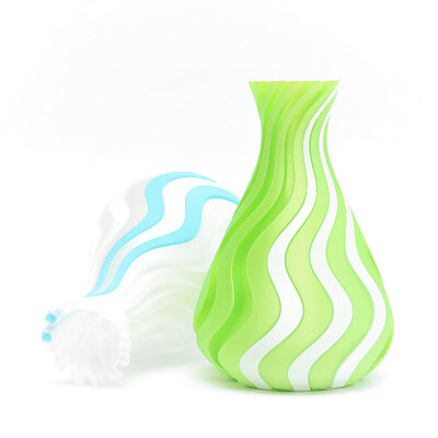 Stream Vase with inserts!