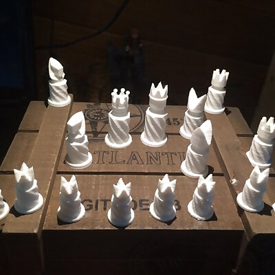 Column Chess Set