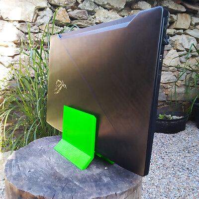 Y  Vertical Laptop Stand Universal v1