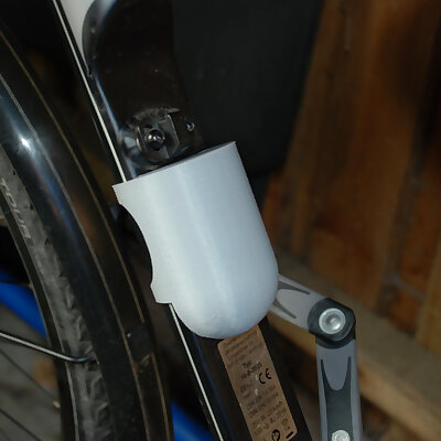 Cover for battery contacts ebike